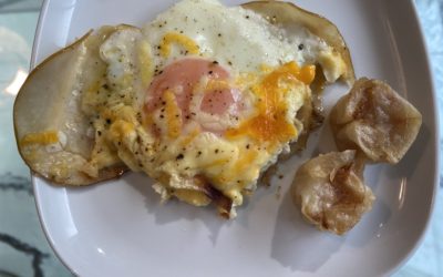 事務所でランチ