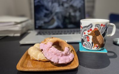 ラグジュアリーな洗面化粧台